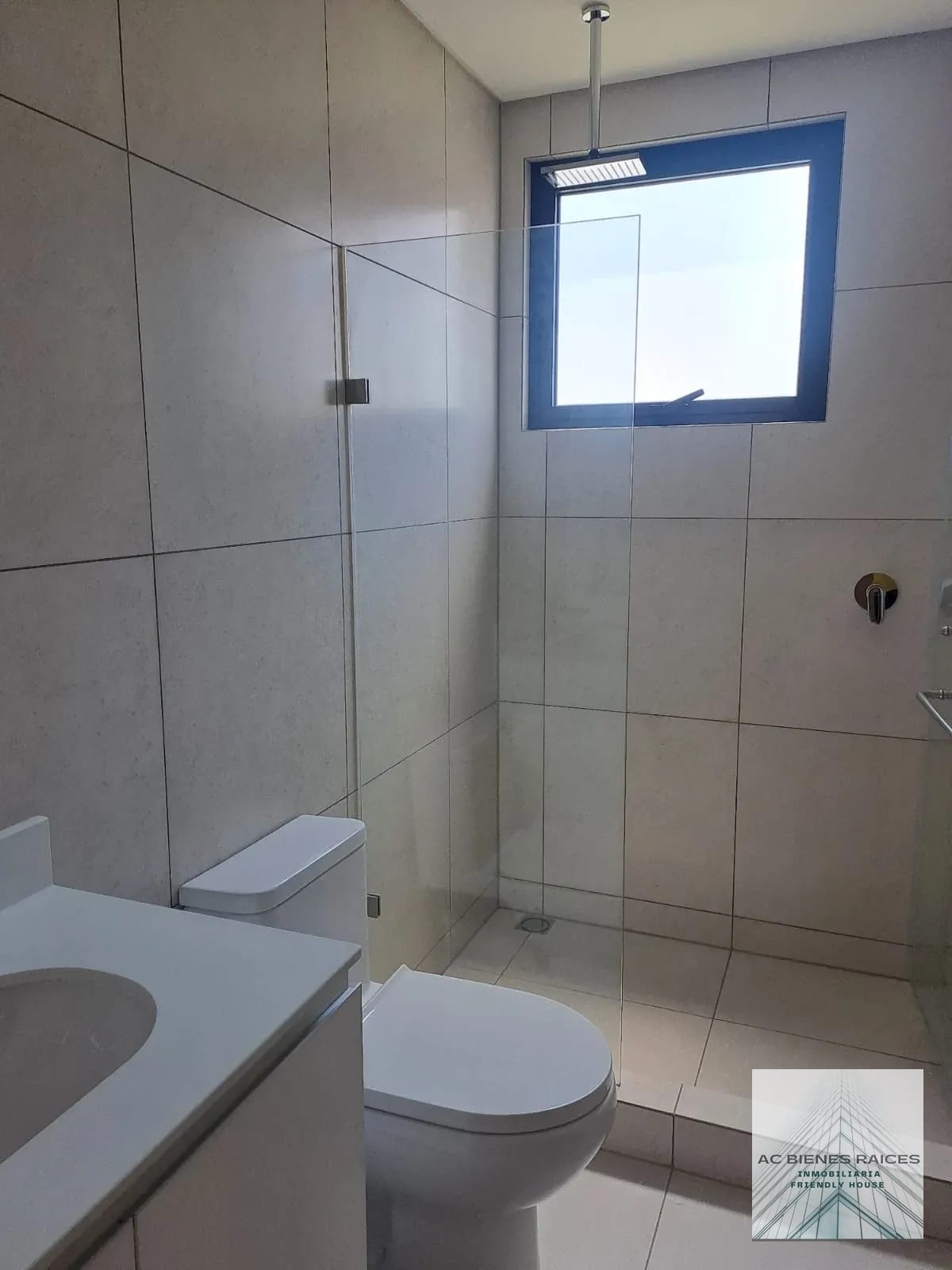 Ferre 10 Renta — Apartamento en Alquiler en Ferré Diez, Zona 10, Guatemala, Ciudad — foto 6 de 17
