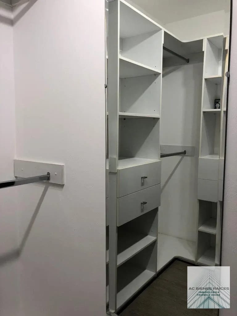 Renta Neo 1 habitación semi amueblado — Apartamento en Alquiler en Neo Apartamentos, Zona 10, Guatemala, Ciudad — foto 9 de 9