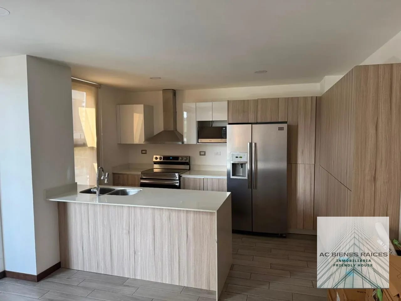 Renta en edificio Dual VH1 — Apartamento en Alquiler en Dual, Zona 15, Guatemala, Ciudad — foto 1 de 14