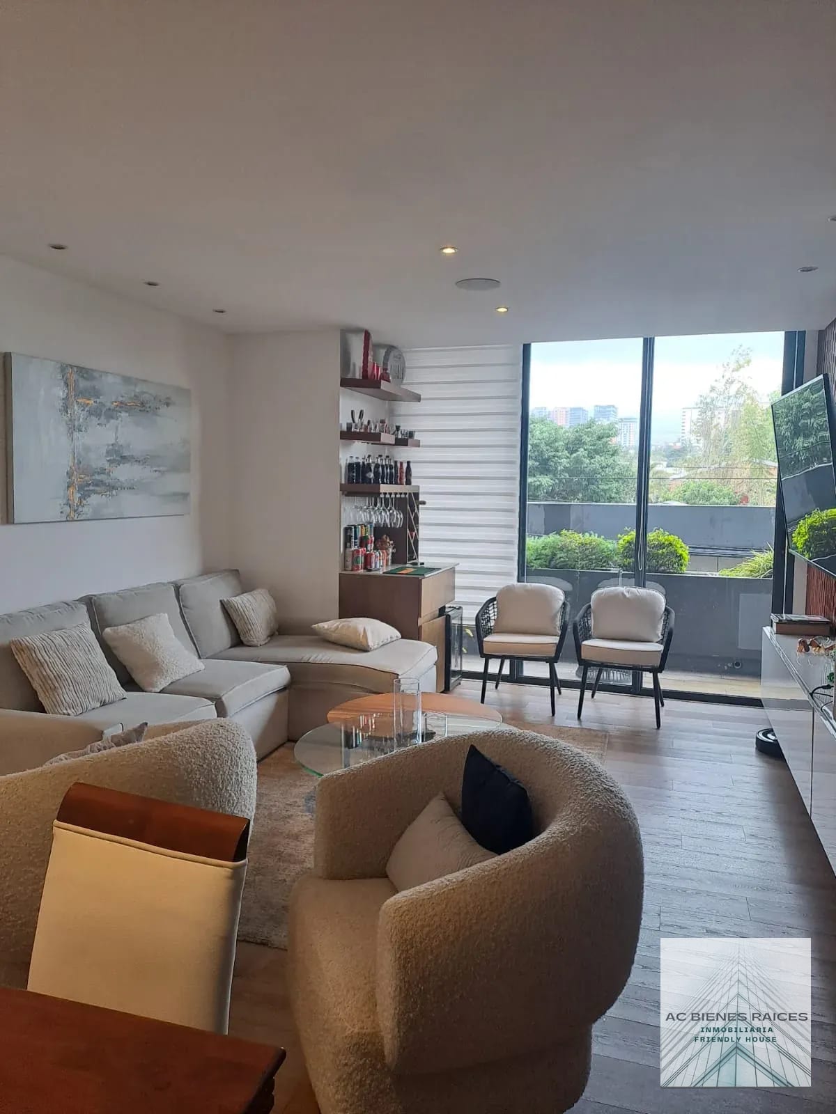 Venta apto amueblado en Triva col El Maestro — Apartamento en Venta en Trivá, Zona 15, Guatemala, Ciudad — foto 2 de 17