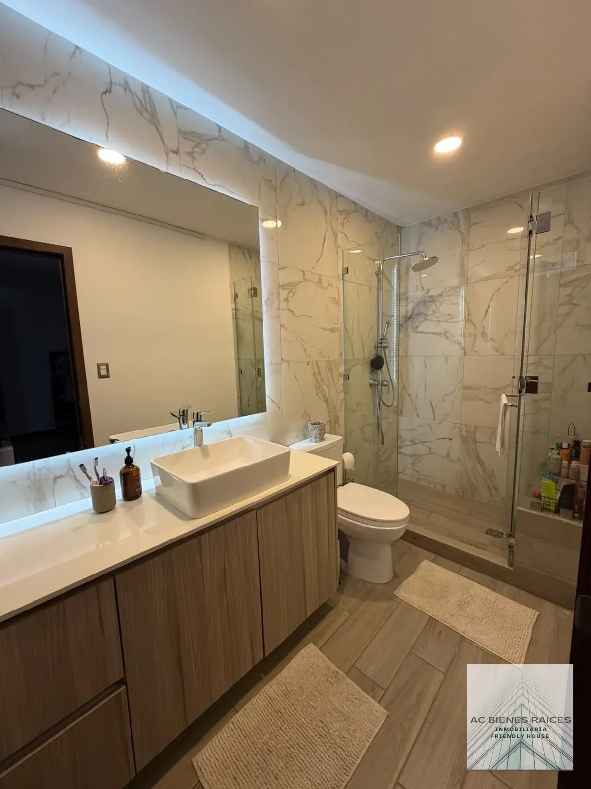 Apartamento con jordín en zona 15 — Apartamento en Alquiler en Dual, Zona 15, Guatemala, Ciudad — foto 9 de 16