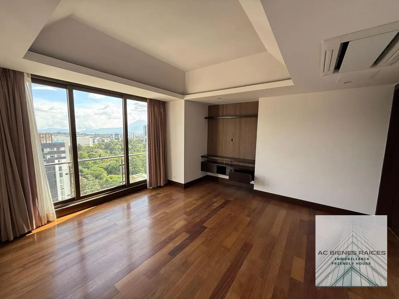 Espectacular Penthouse en la Herradura — Apartamento en Venta en La Herradura, Zona 15, Guatemala, Ciudad — foto 6 de 11