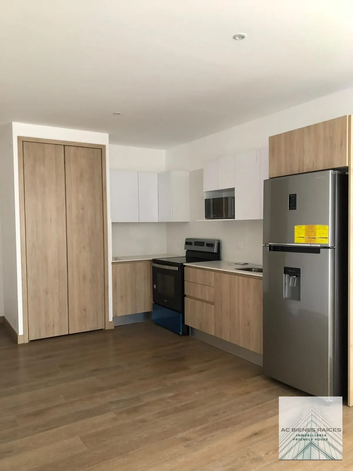 Renta apto en Triva Col El Maestro — Apartamento en Alquiler en Trivá, Zona 15, Guatemala, Ciudad — foto 3 de 9