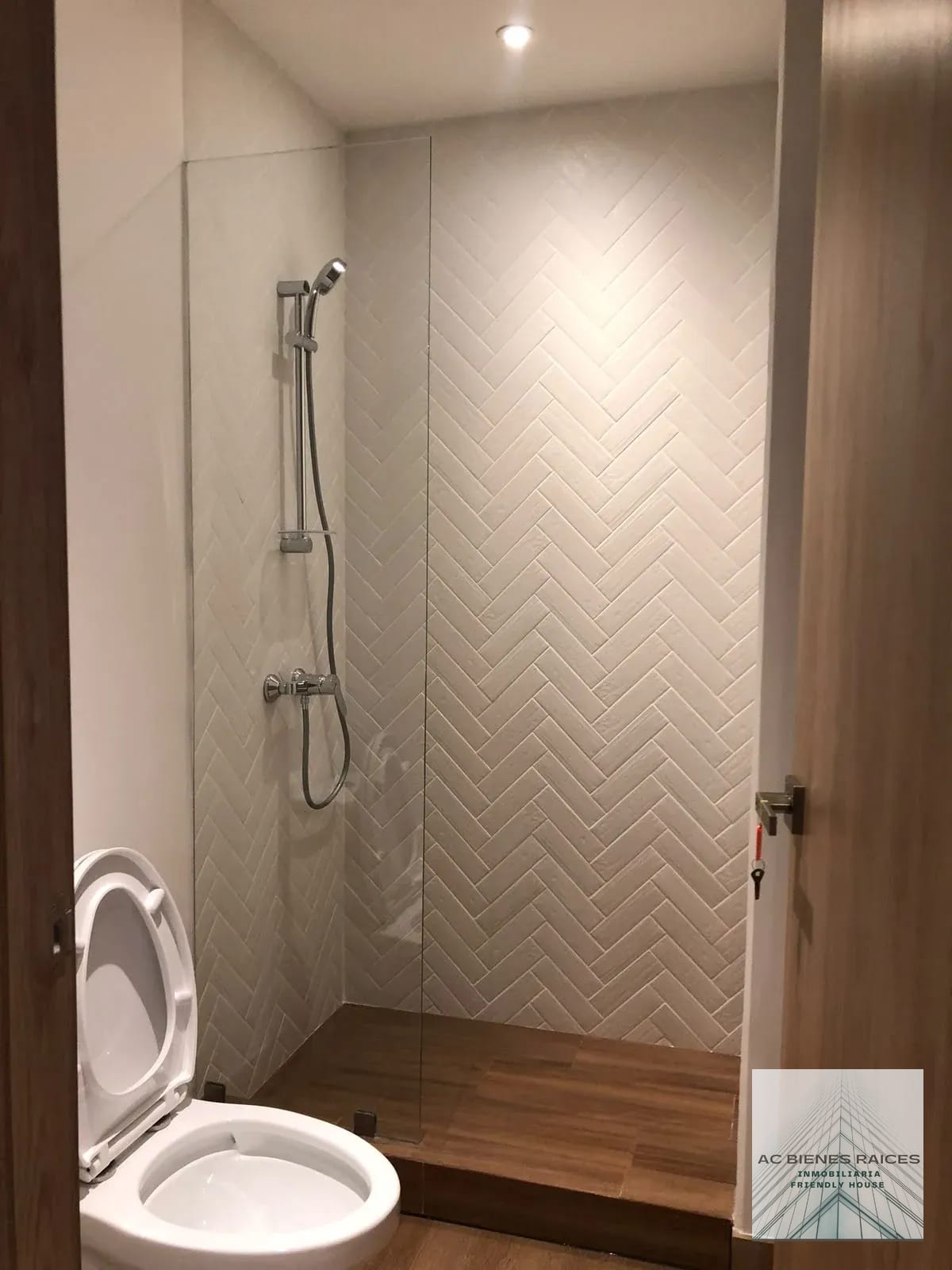 Renta apto en Triva Col El Maestro — Apartamento en Alquiler en Trivá, Zona 15, Guatemala, Ciudad — foto 9 de 9