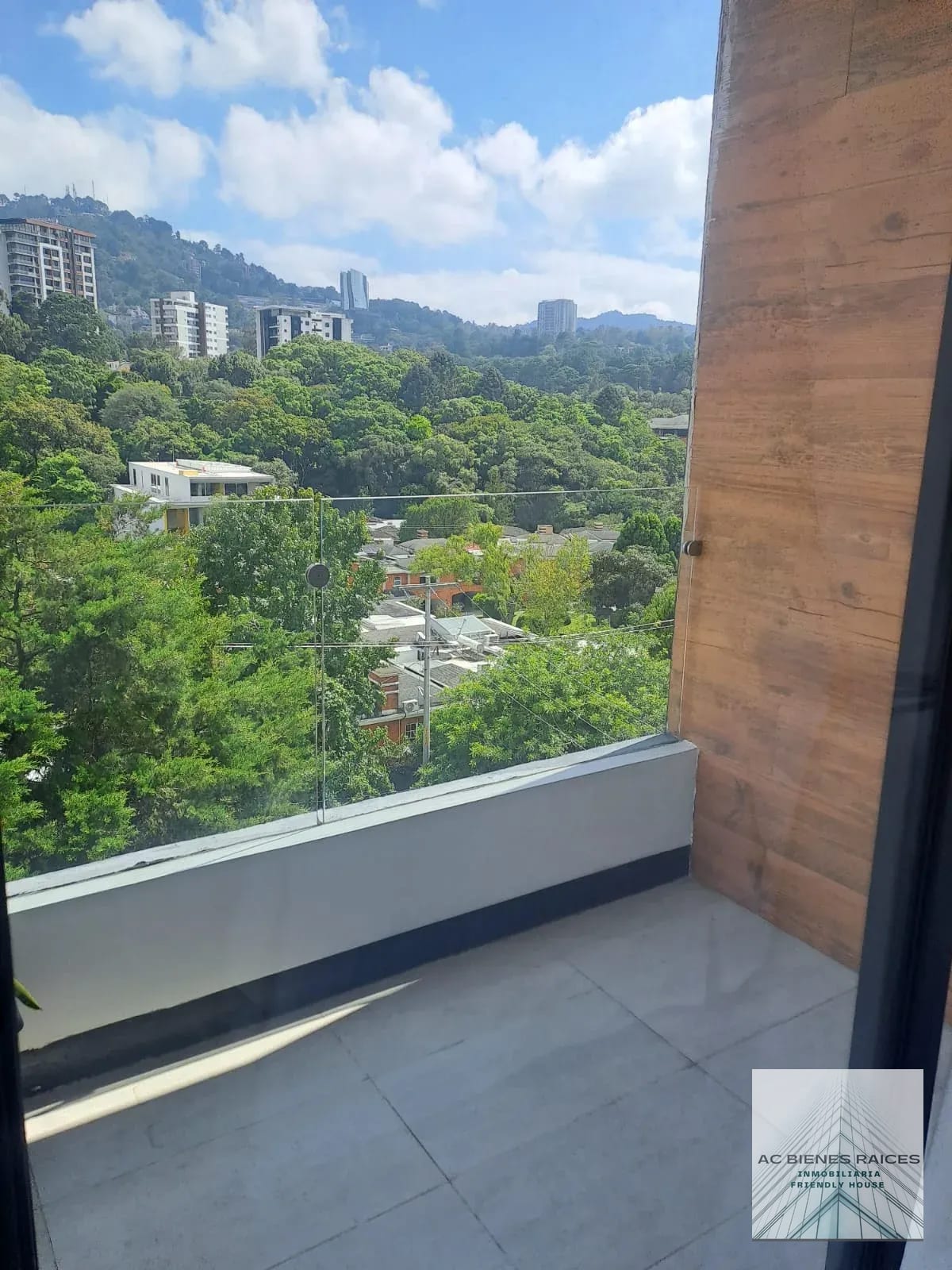 Venta o renta apto amueblado zona 15 dentro de garita — Apartamento en Venta en Zona 15, Guatemala, Ciudad — foto 12 de 14