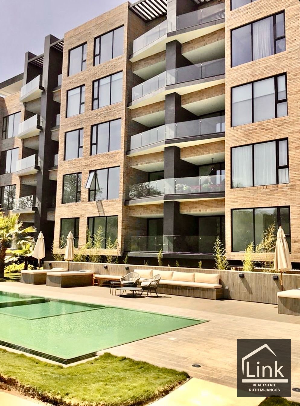 Venta De Apartamento zona 10 RESERVA OAKLAND - 3