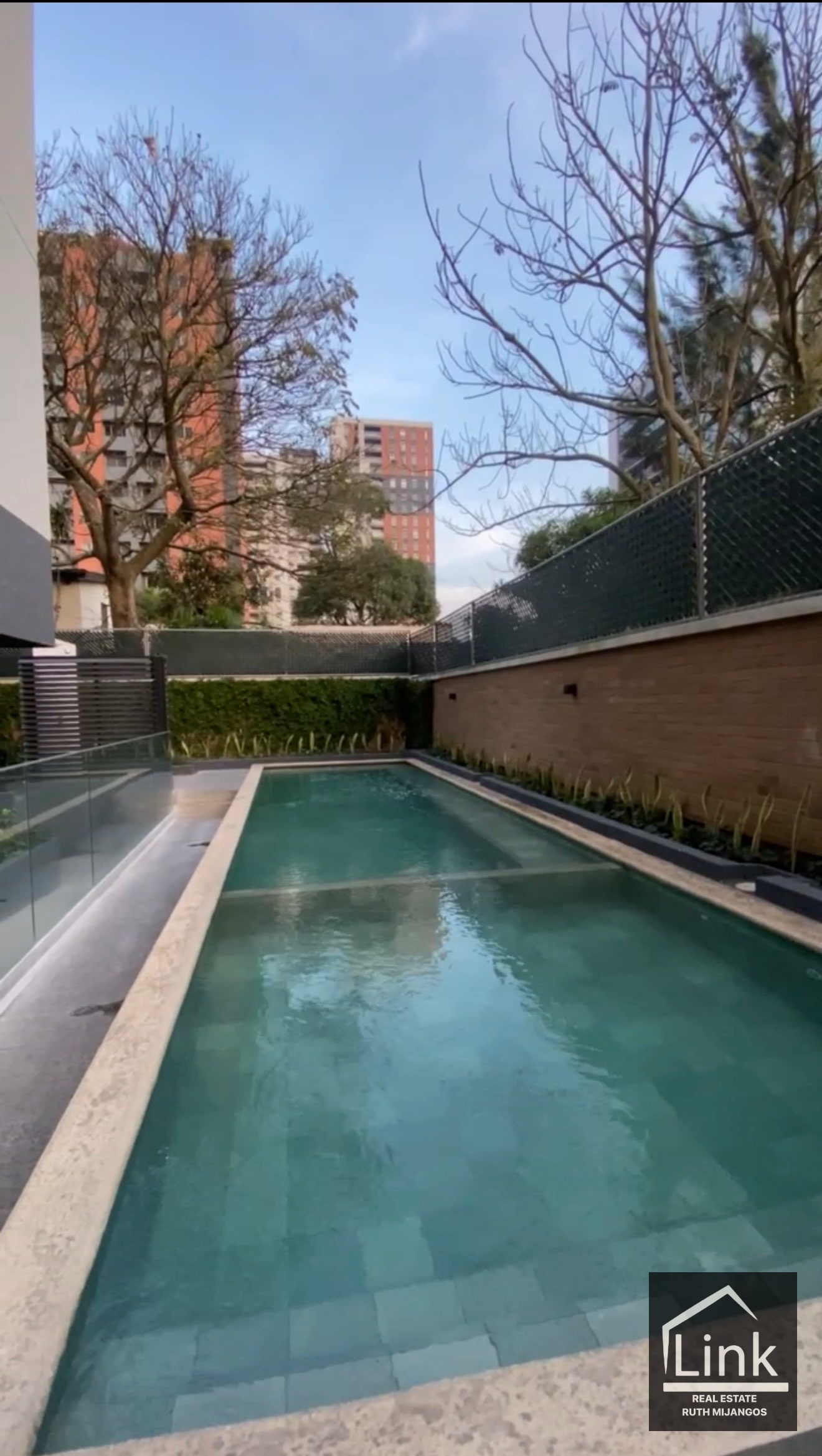 Apartamento en Venta zona 10 PARQUE 10 — Apartamento en Venta en Parque 10, Zona 10, Guatemala, Ciudad — foto 2 de 8