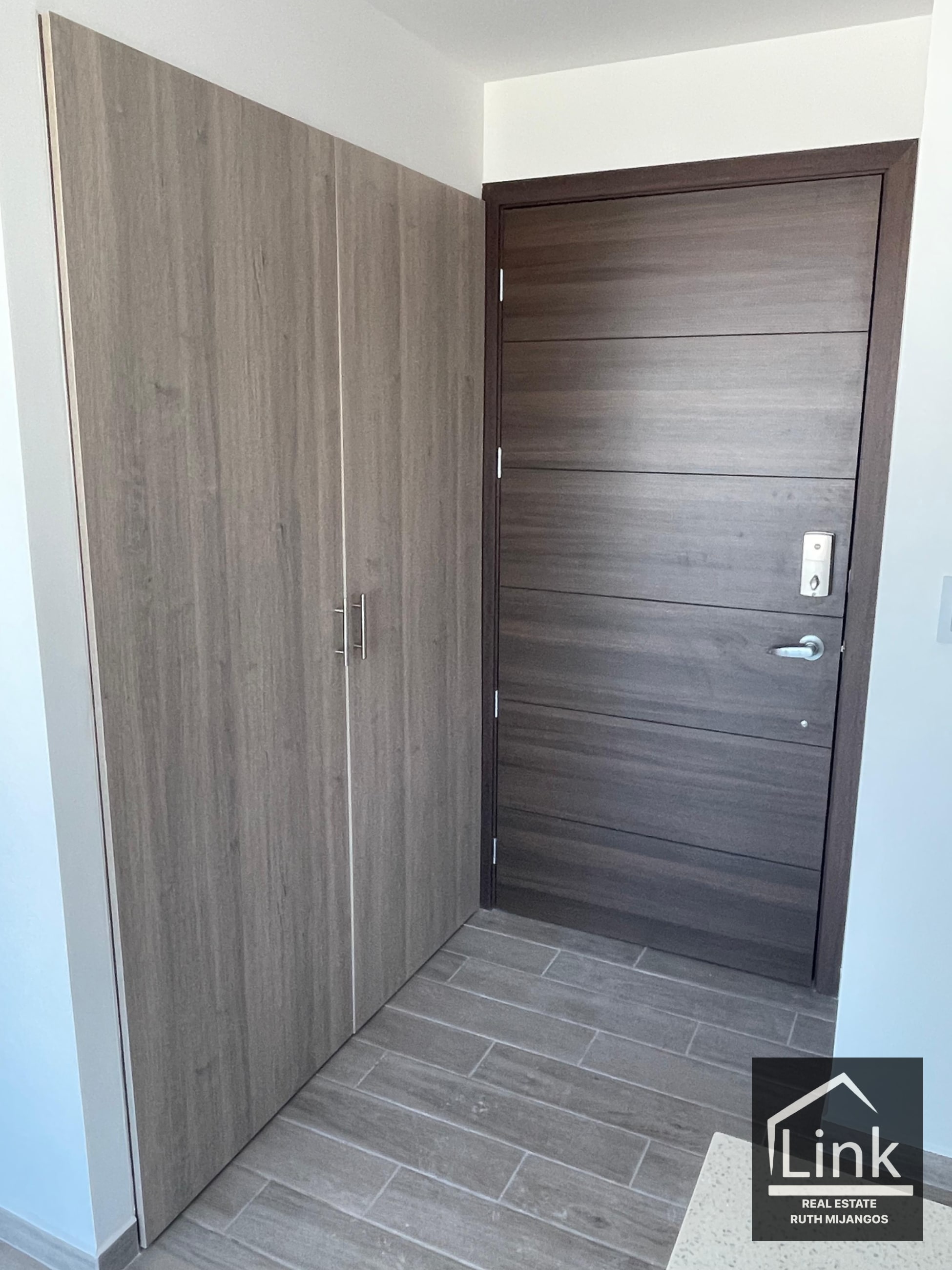 Apartamento en Venta zona 10 PARQUE 10 — Apartamento en Venta en Parque 10, Zona 10, Guatemala, Ciudad — foto 7 de 12