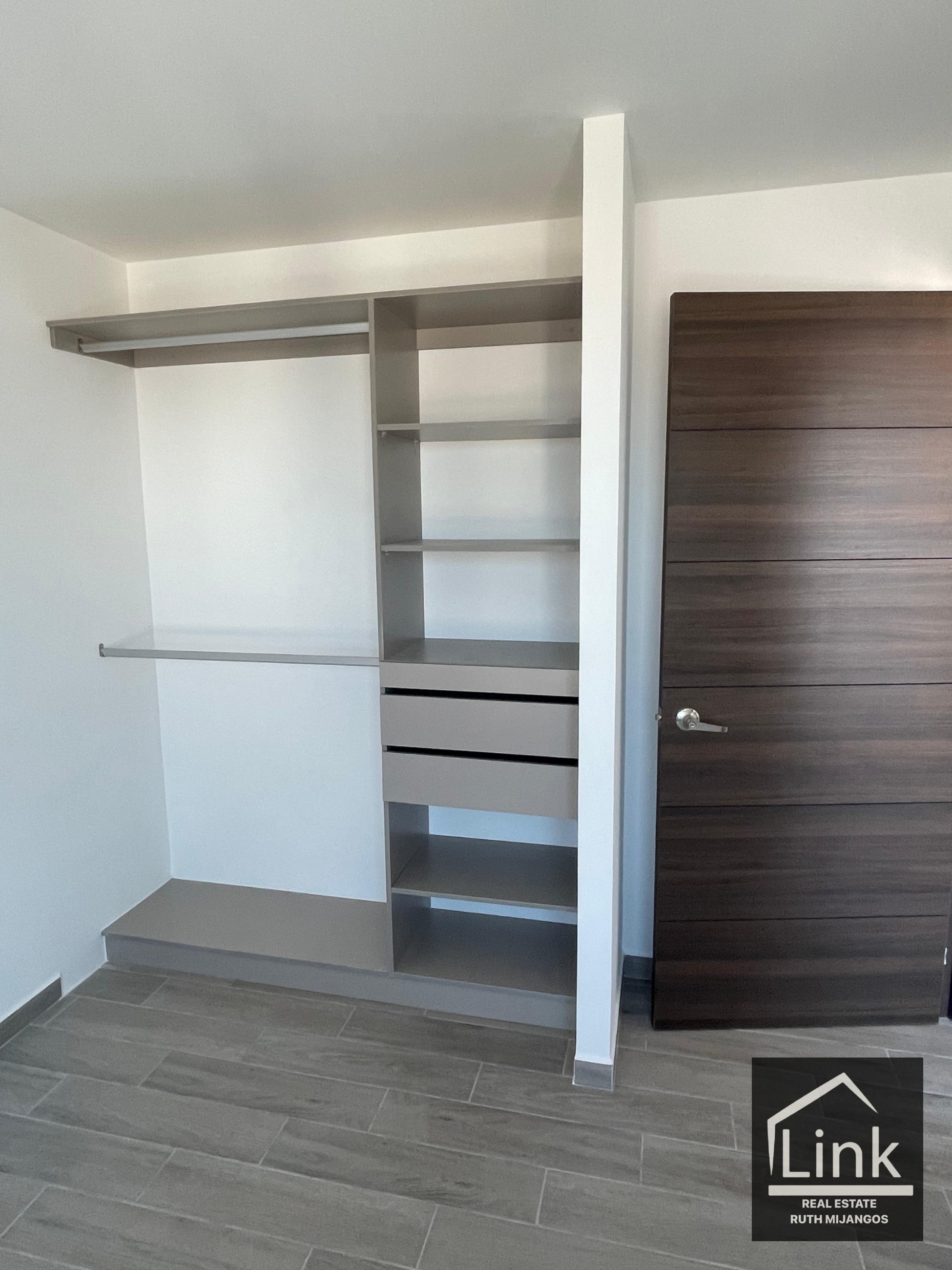 Apartamento en Venta zona 10 PARQUE 10 — Apartamento en Venta en Parque 10, Zona 10, Guatemala, Ciudad — foto 10 de 12