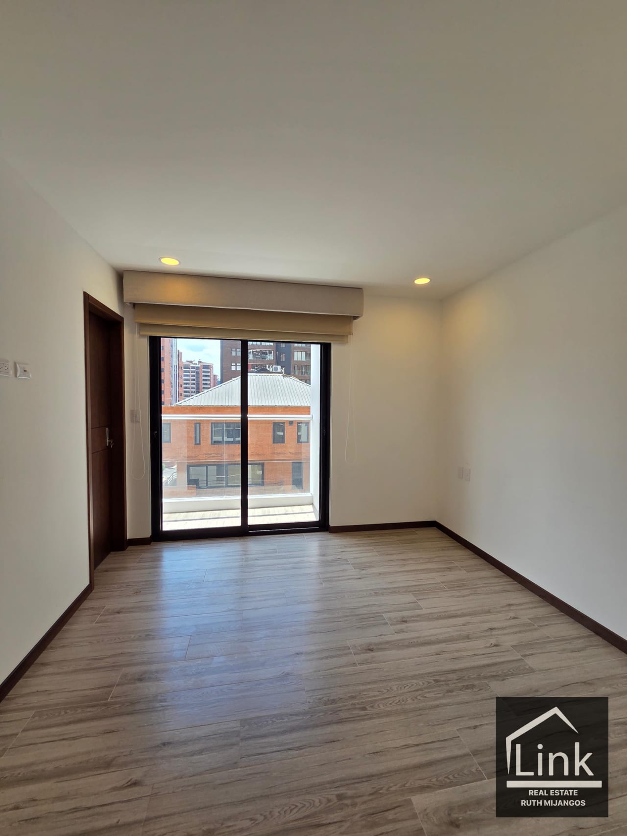 Renta de Apartamento zona 10 NEO 2 — Apartamento en Alquiler en Neo Apartamentos, Zona 10, Guatemala, Ciudad — foto 2 de 15
