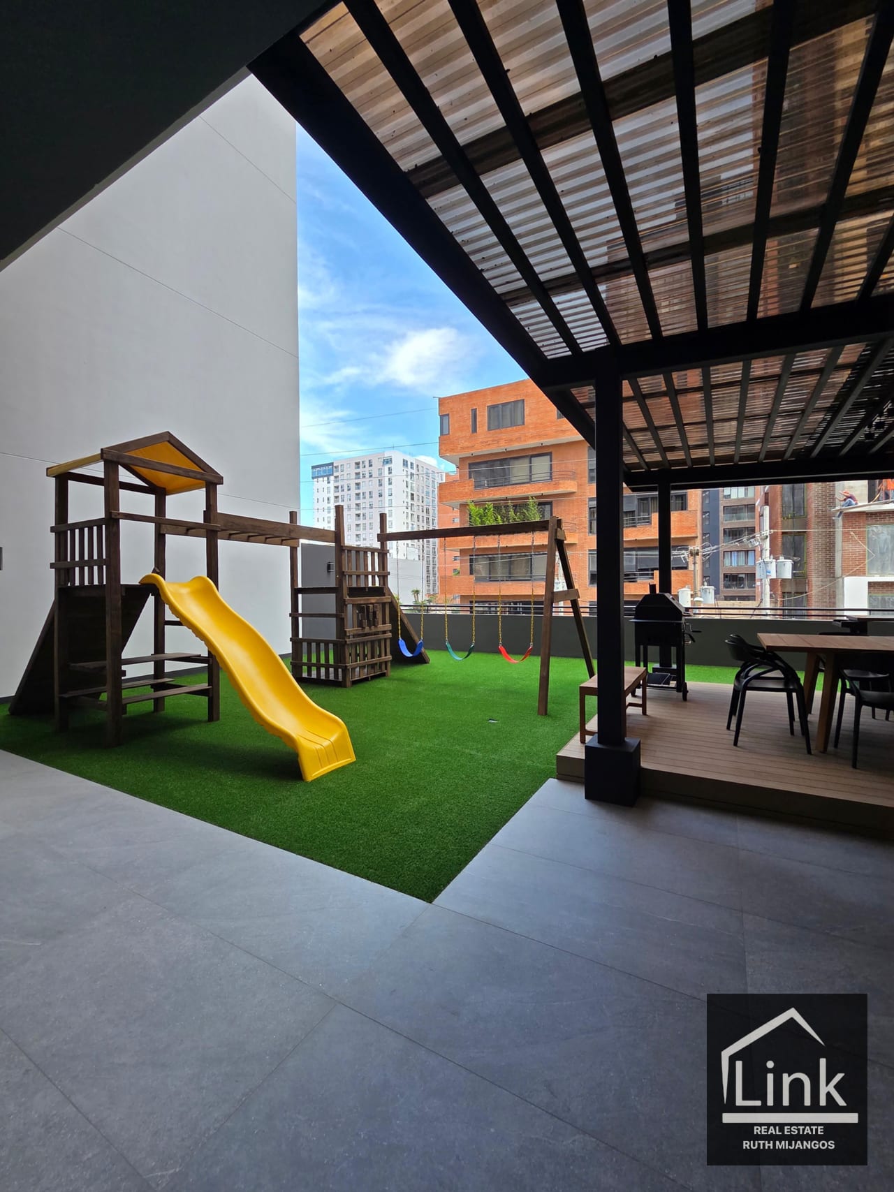 Renta de Apartamento zona 10 NEO 2 — Apartamento en Alquiler en Neo Apartamentos, Zona 10, Guatemala, Ciudad — foto 14 de 15