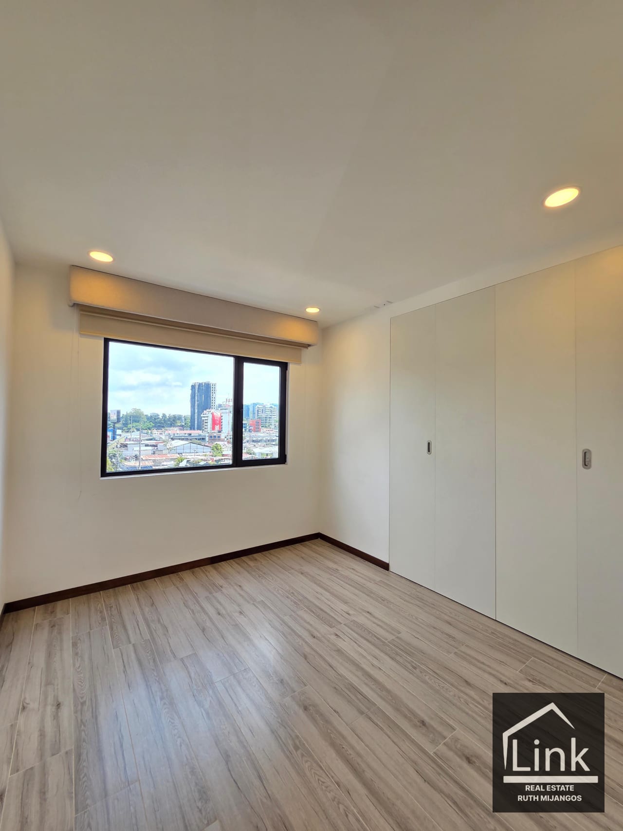 Renta de Apartamento zona 10 NEO 2 — Apartamento en Alquiler en Neo Apartamentos, Zona 10, Guatemala, Ciudad — foto 4 de 15