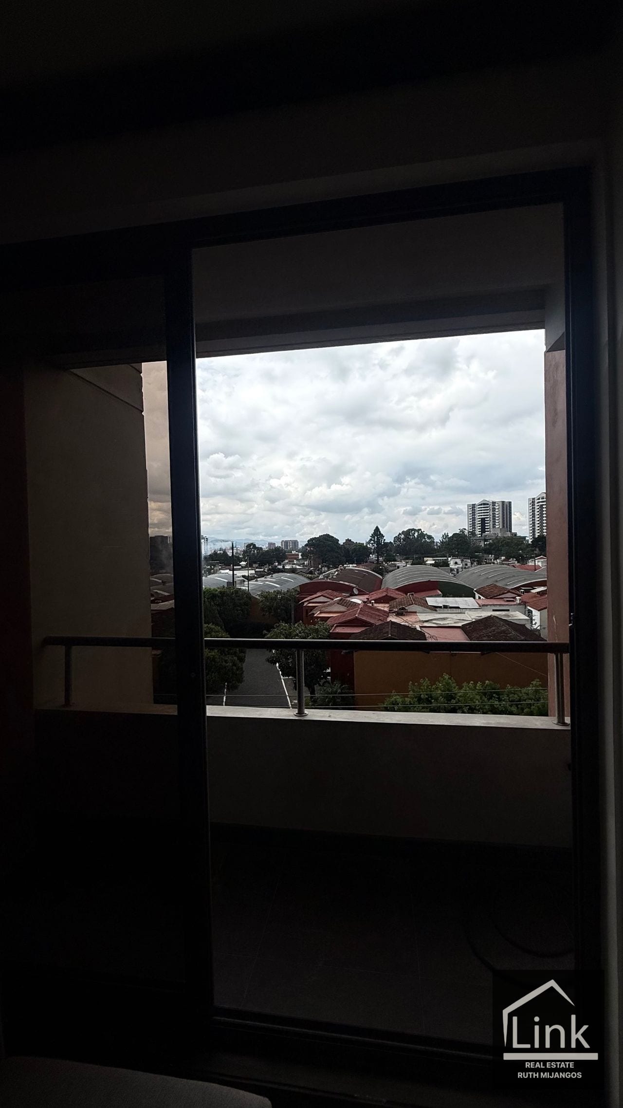 ALQUILER de Apartamento Amueblado Zona 10 — Apartamento en Alquiler en Veinti4, Zona 10, Guatemala, Ciudad — foto 11 de 11