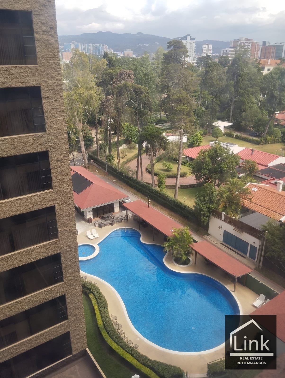 Alquiler de Apartamento Amueblado Zona 10 Milenia — Apartamento en Alquiler en Milenia, Zona 10, Guatemala, Ciudad — foto 1 de 13