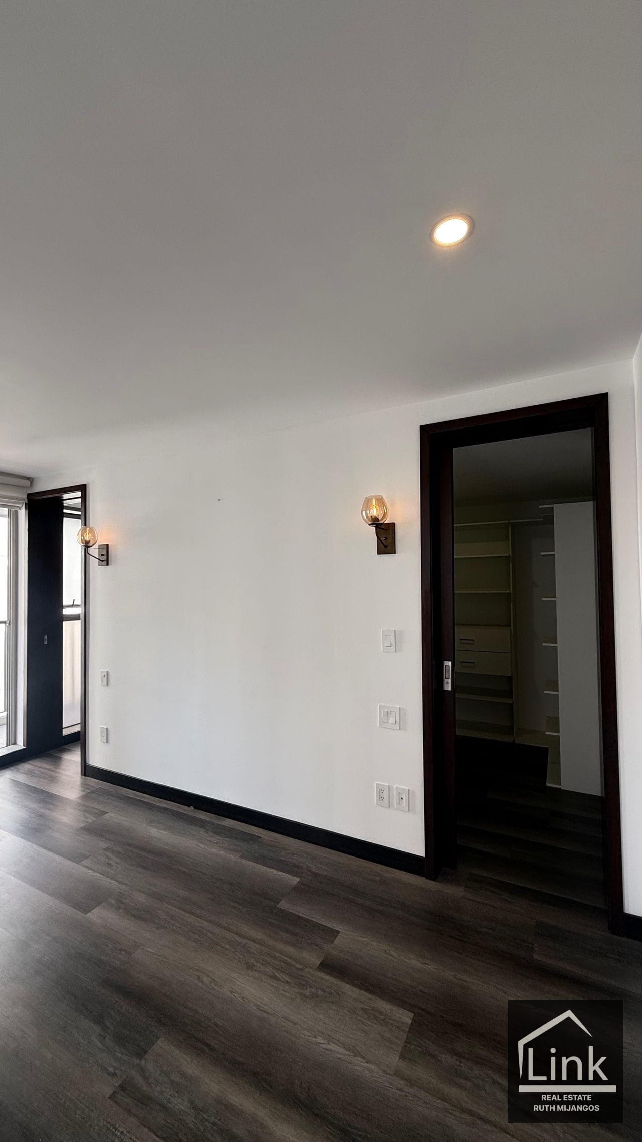 Precioso y Amplio Apartamento en Renta CAÑADAS DE ELGIN Z.13 — Apartamento en Alquiler en Cañadas de Elgin, Zona 13, Guatemala, Ciudad — foto 10 de 15