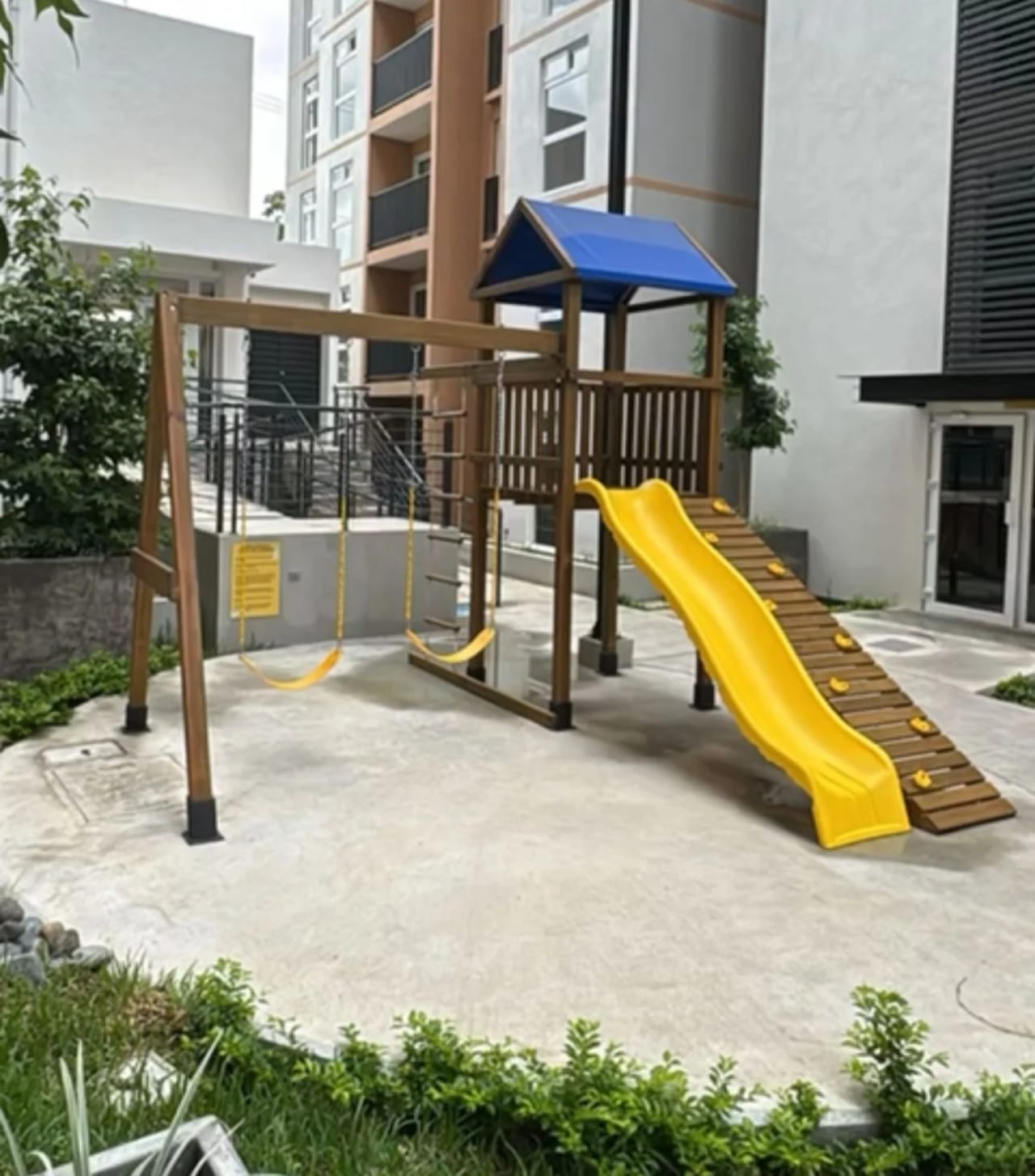 Se Renta Apartamento en Edificio Lares en Zona 16, San Gaspar — Apartamento en Venta en Zona 16, Guatemala, Ciudad — foto 2 de 3