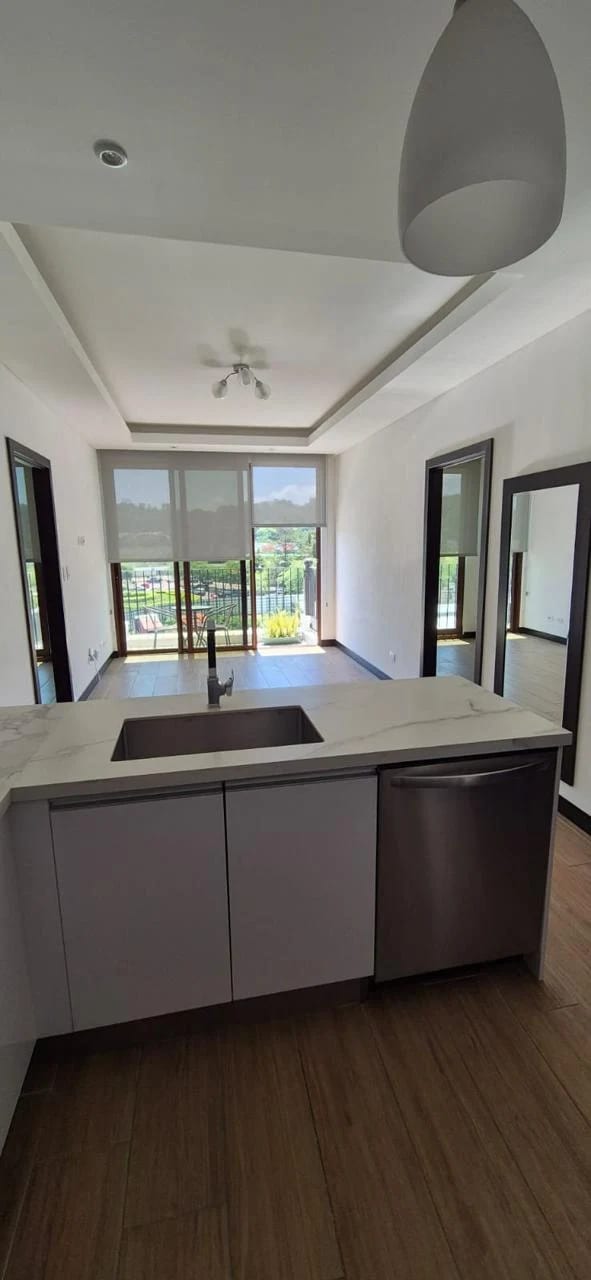 Se Vende Apartamento en Edificio Parque 14 Zona 14 — Apartamento en Venta en Zona 14, Guatemala, Ciudad — foto 2 de 4