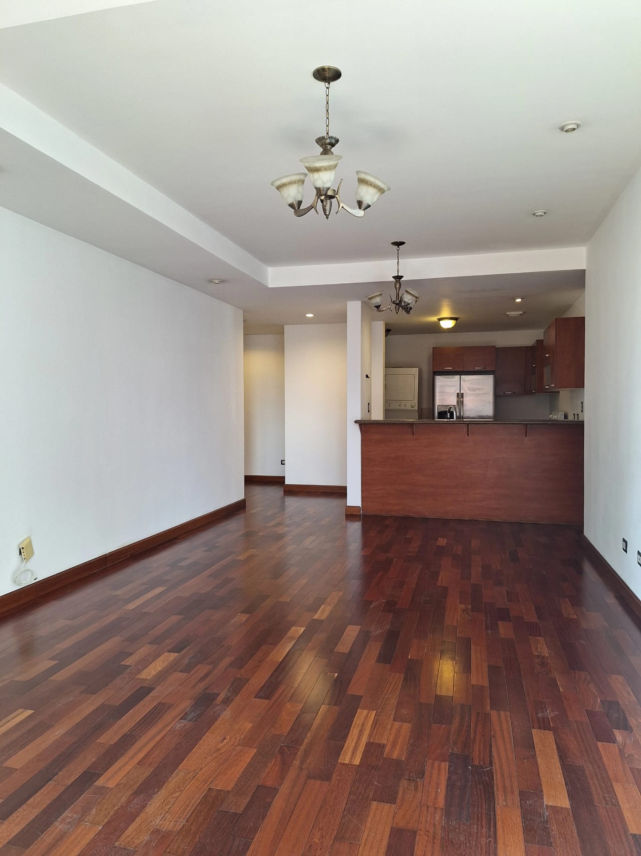 Apartamento en Alquiler Torre Condesa Z 14 — Apartamento en Alquiler en Zona 14, Guatemala, Ciudad — foto 1 de 17