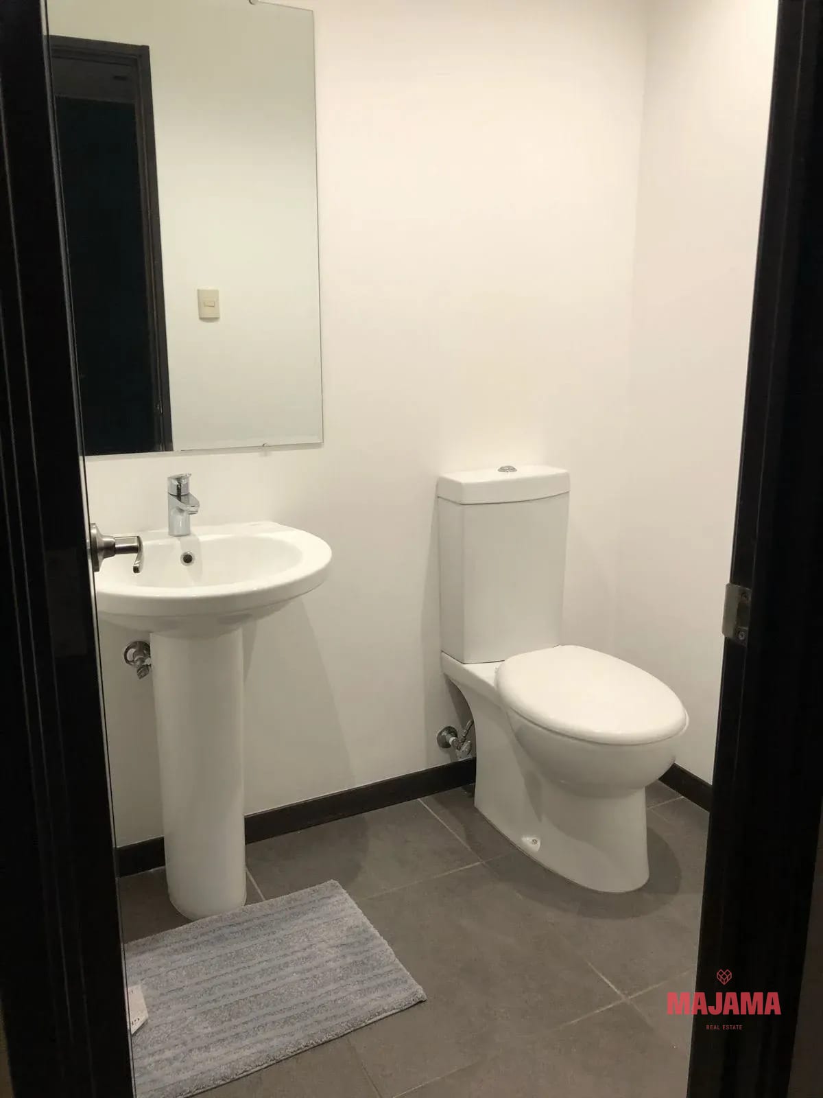 APARTAMENTO EN RENTA EN ZONA 10- CODIGO 0_ARD33 — Apartamento en Alquiler en Zona 10, Guatemala, Ciudad — foto 9 de 12