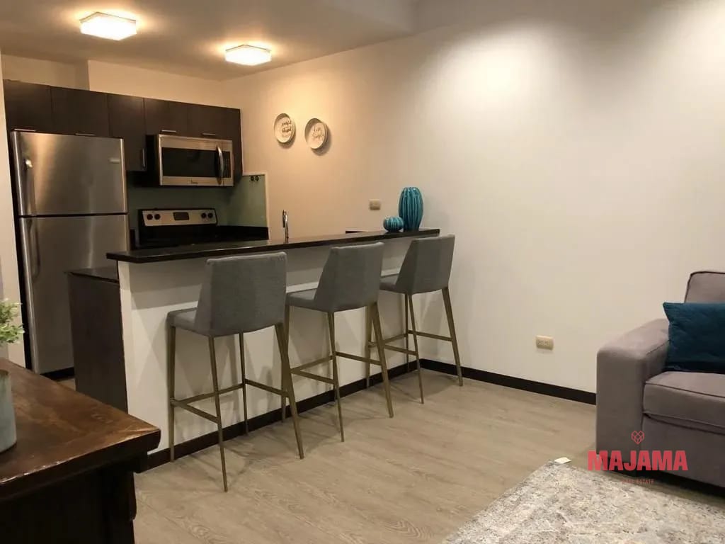 APARTAMENTO EN RENTA EN ZONA 10- CODIGO 0_ARD33 — Apartamento en Alquiler en Zona 10, Guatemala, Ciudad — foto 2 de 12