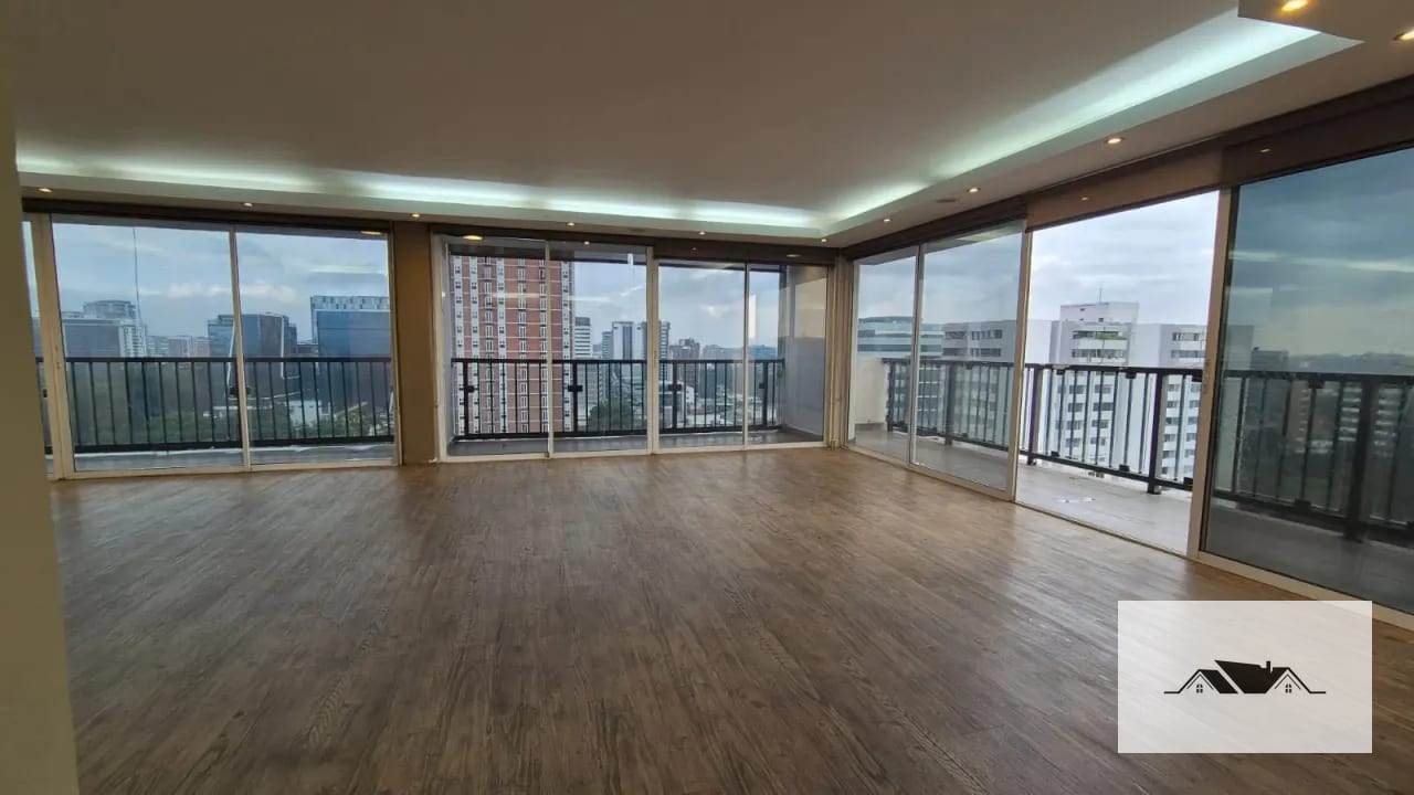 EN VENTA/RENTA AMPLIO APARTAMENTO REMODELADO ZONA 10 — Apartamento en Venta en Ciudad Vieja, Zona 10, Guatemala, Ciudad — foto 13 de 14