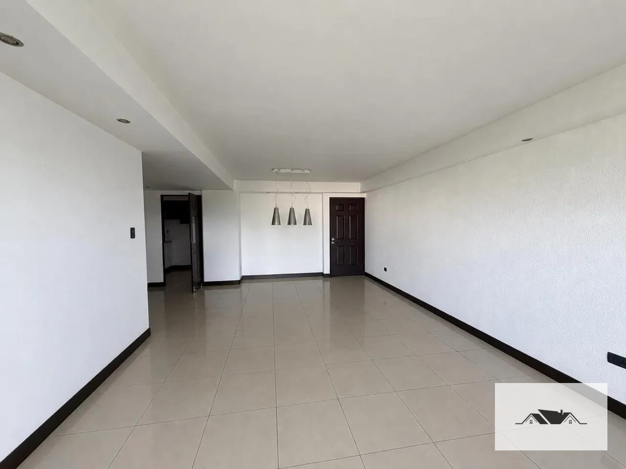 En Renta Apartamento Zona 16 Villas de San Isidro — Apartamento en Alquiler en Villas de San Isidro, Zona 16, Guatemala, Ciudad — foto 14 de 15