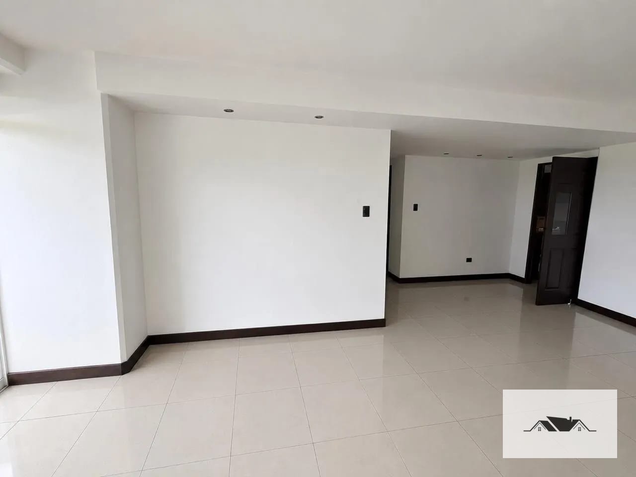 En Renta Apartamento Zona 16 Villas de San Isidro — Apartamento en Alquiler en Villas de San Isidro, Zona 16, Guatemala, Ciudad — foto 15 de 15