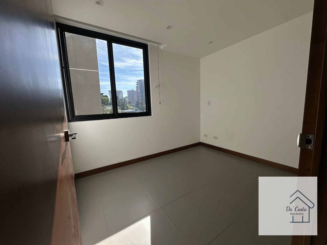 Alquiler de apartamento zona 13 — Apartamento en Alquiler en Zona 13, Guatemala, Ciudad — foto 3 de 9