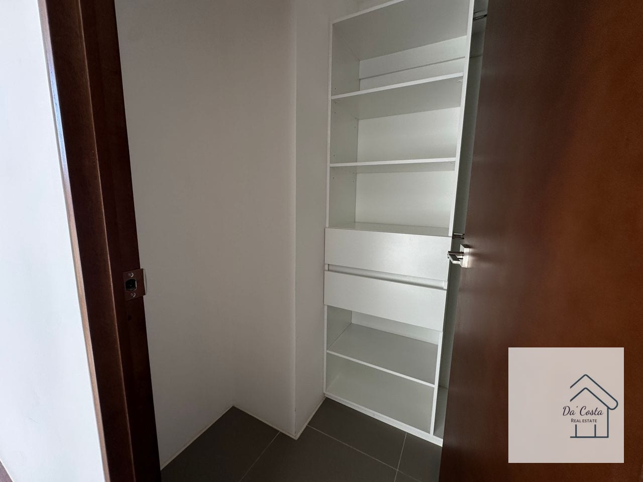 Apartamento en venta zona 13 — Apartamento en Venta en Zona 13, Guatemala, Ciudad — foto 3 de 6