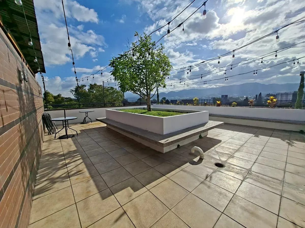 Apartamento con balcón | Jardines de Las Charcas | Zona 11 - Alquilo — Apartamento en Alquiler en Jardines de Las Charcas, Zona 11, Guatemala, Ciudad — foto 16 de 17