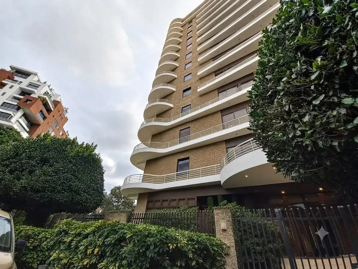 Apartamento de 3 dormitorios en renta en Edificio Meridian, zona 15 — Apartamento en Alquiler en Meridian, Zona 15, Guatemala, Ciudad — foto 1 de 13