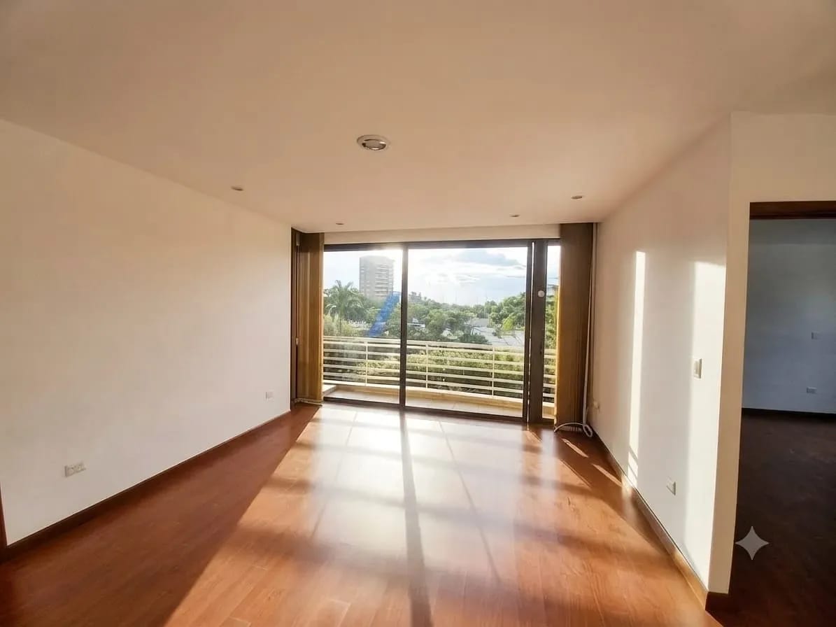 Apartamento de 3 dormitorios en renta en Edificio Meridian, zona 15 — Apartamento en Alquiler en Meridian, Zona 15, Guatemala, Ciudad — foto 8 de 13