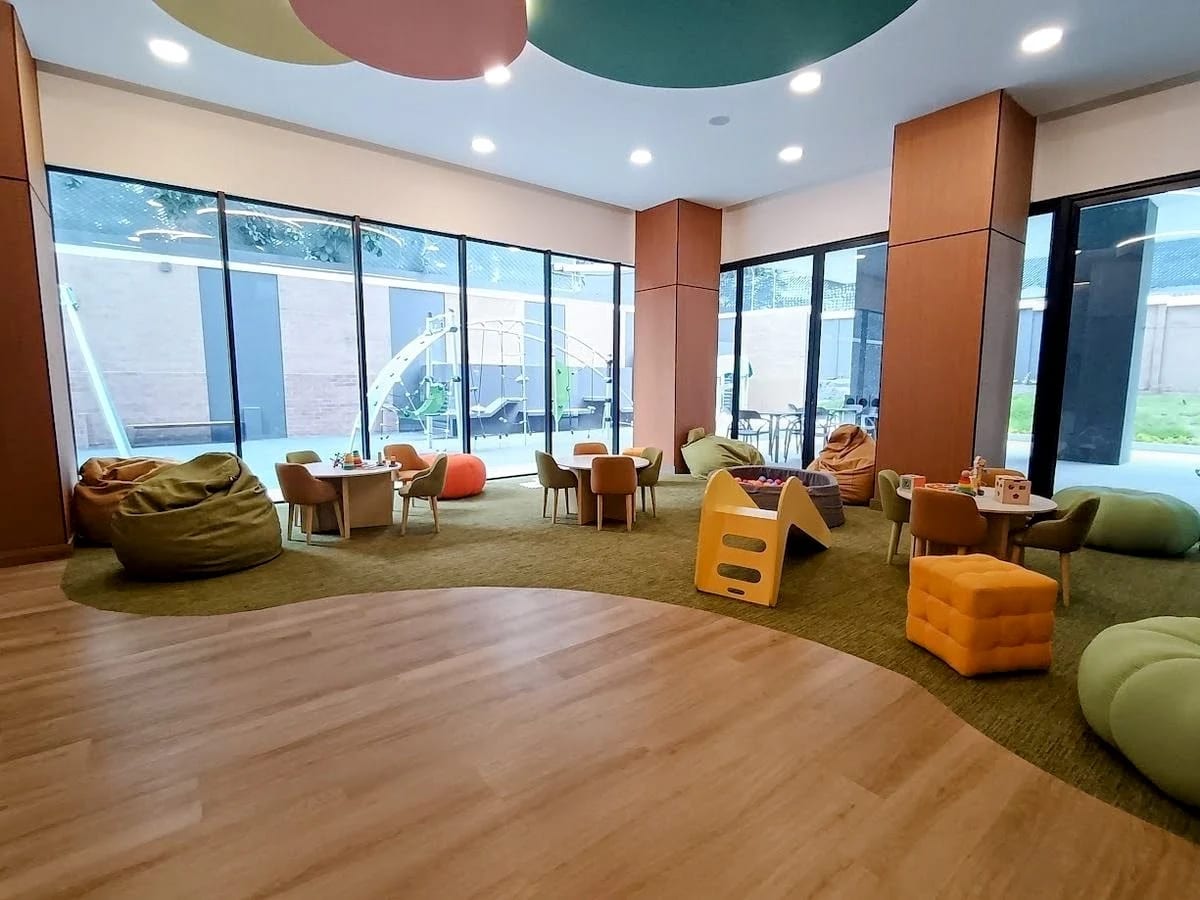 Apartamento en renta en Parque 14, zona 14, con balcón y vista a Plaza — Apartamento en Alquiler en Parque 14, Zona 14, Guatemala, Ciudad — foto 15 de 17