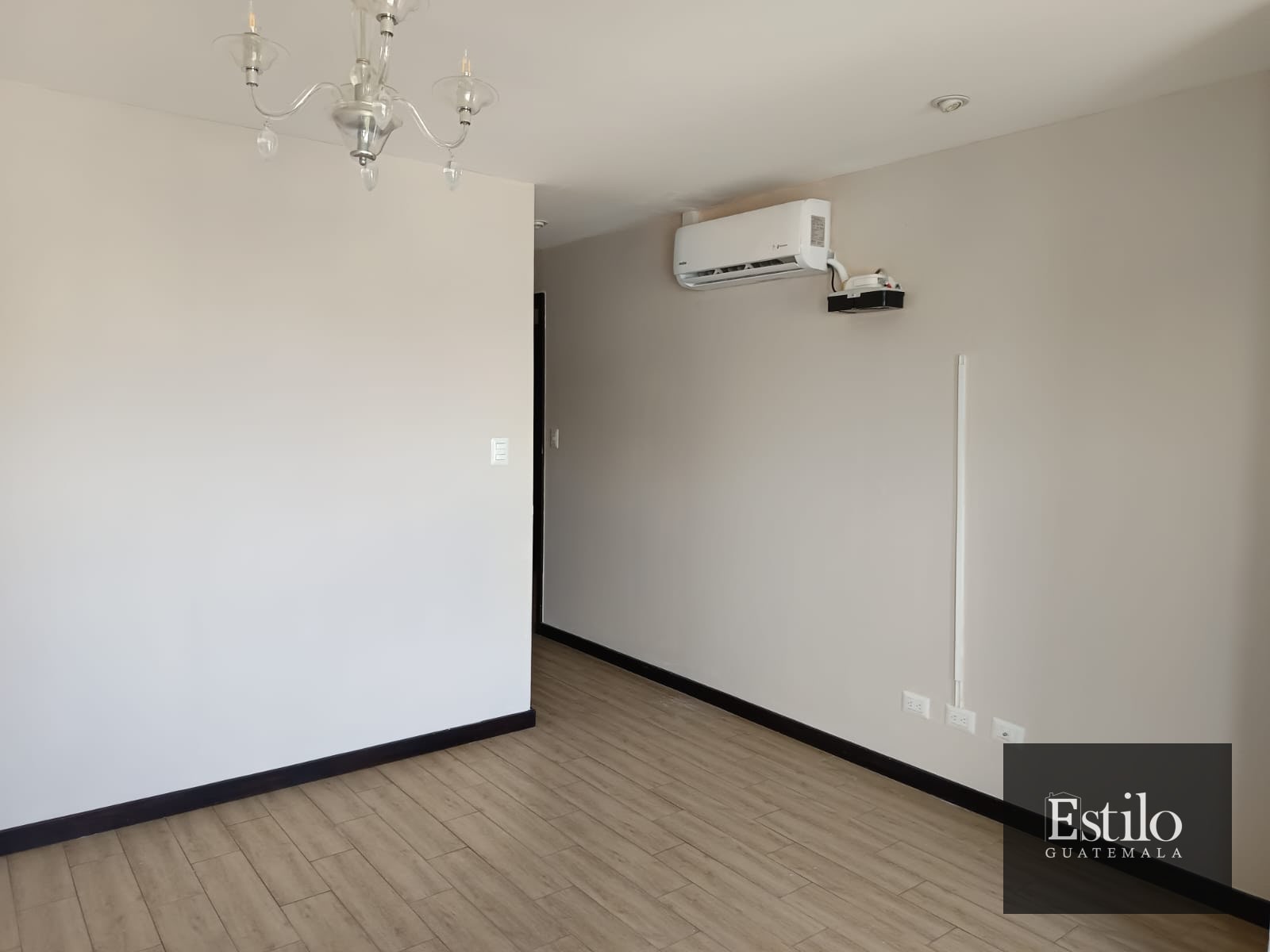 Hermoso Apartamento Con Amplio Balcón - 1