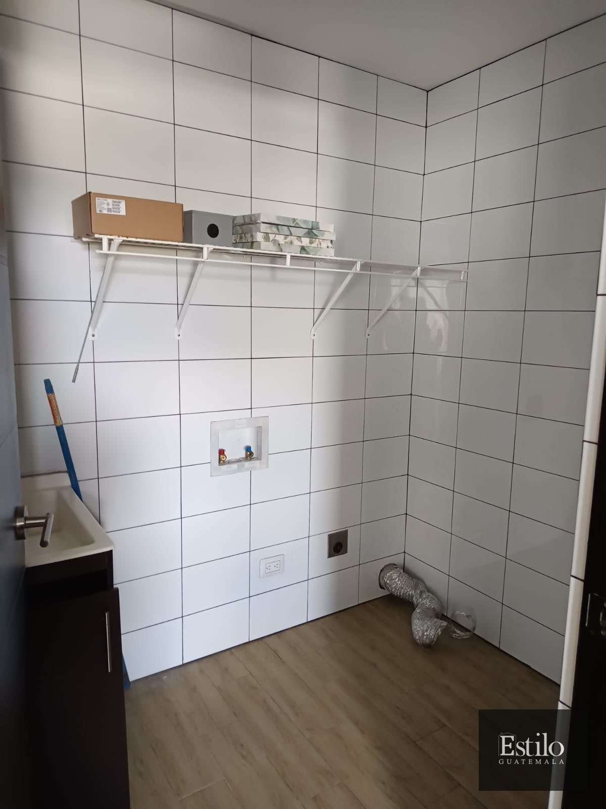 Hermoso Apartamento Con Amplio Balcón - 10