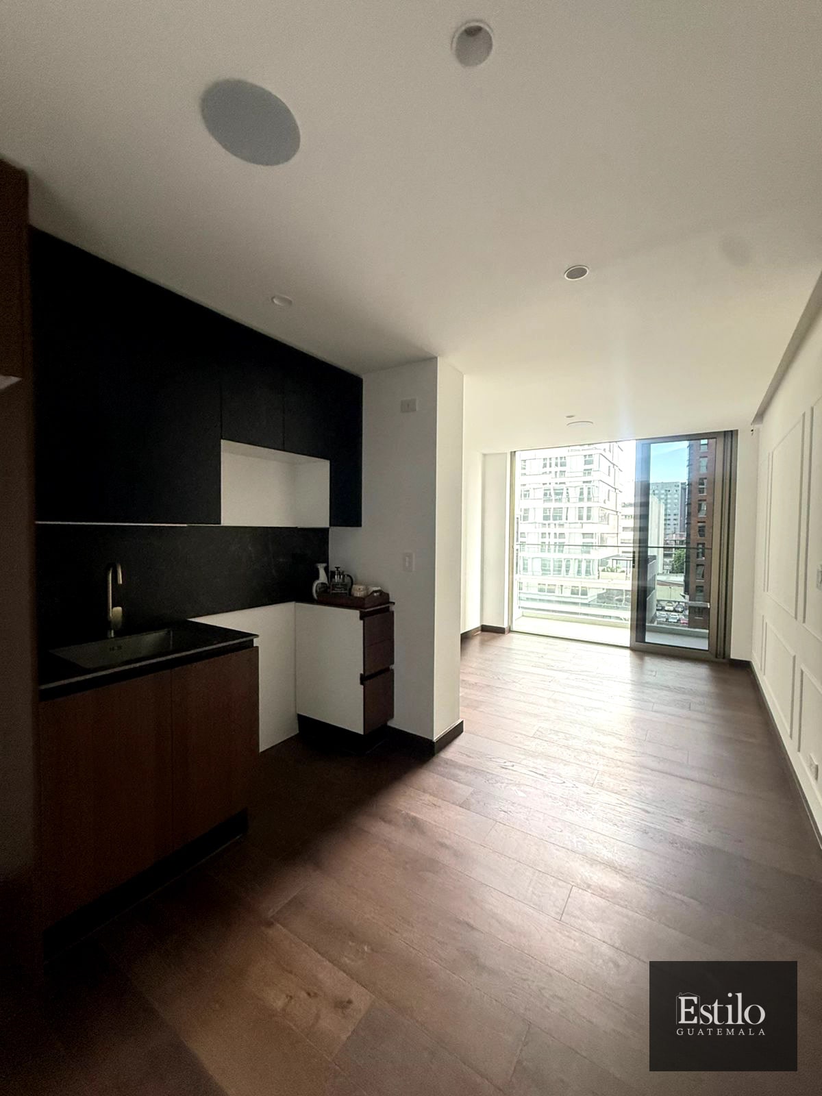 Hermoso Apartamento A Super Precio — Apartamento en Venta en Zona 10, Guatemala, Ciudad — foto 4 de 11
