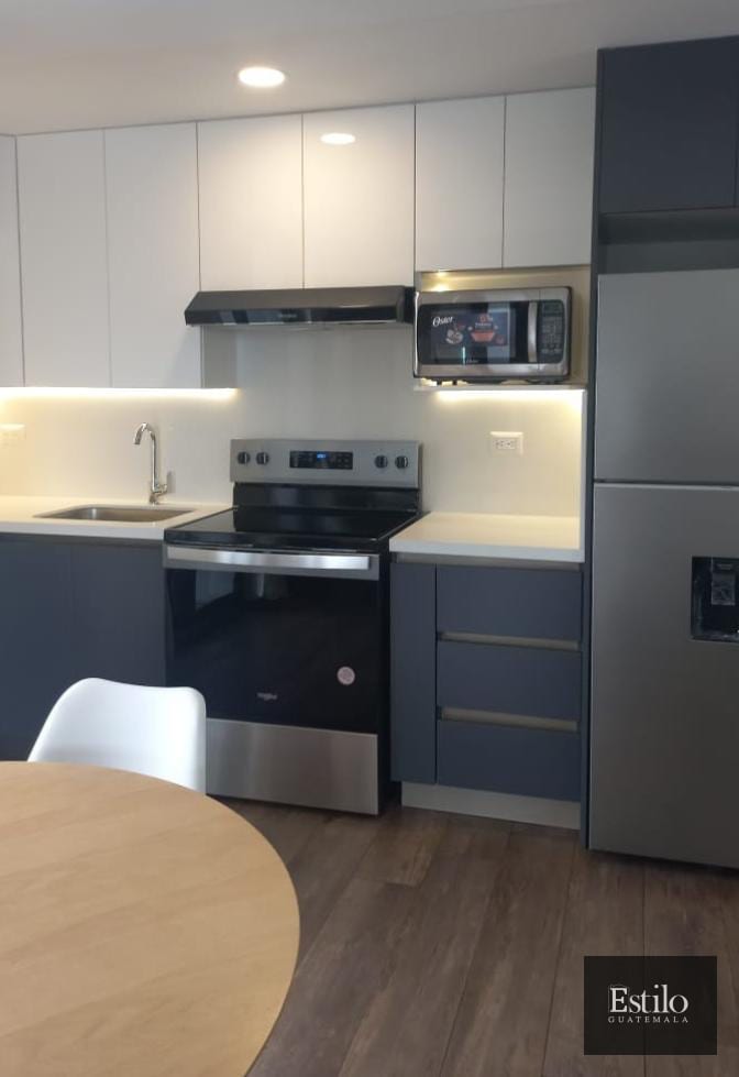 APARTAMENTO AMUEBLADO EN ALQUILER Z.10 - Image 1