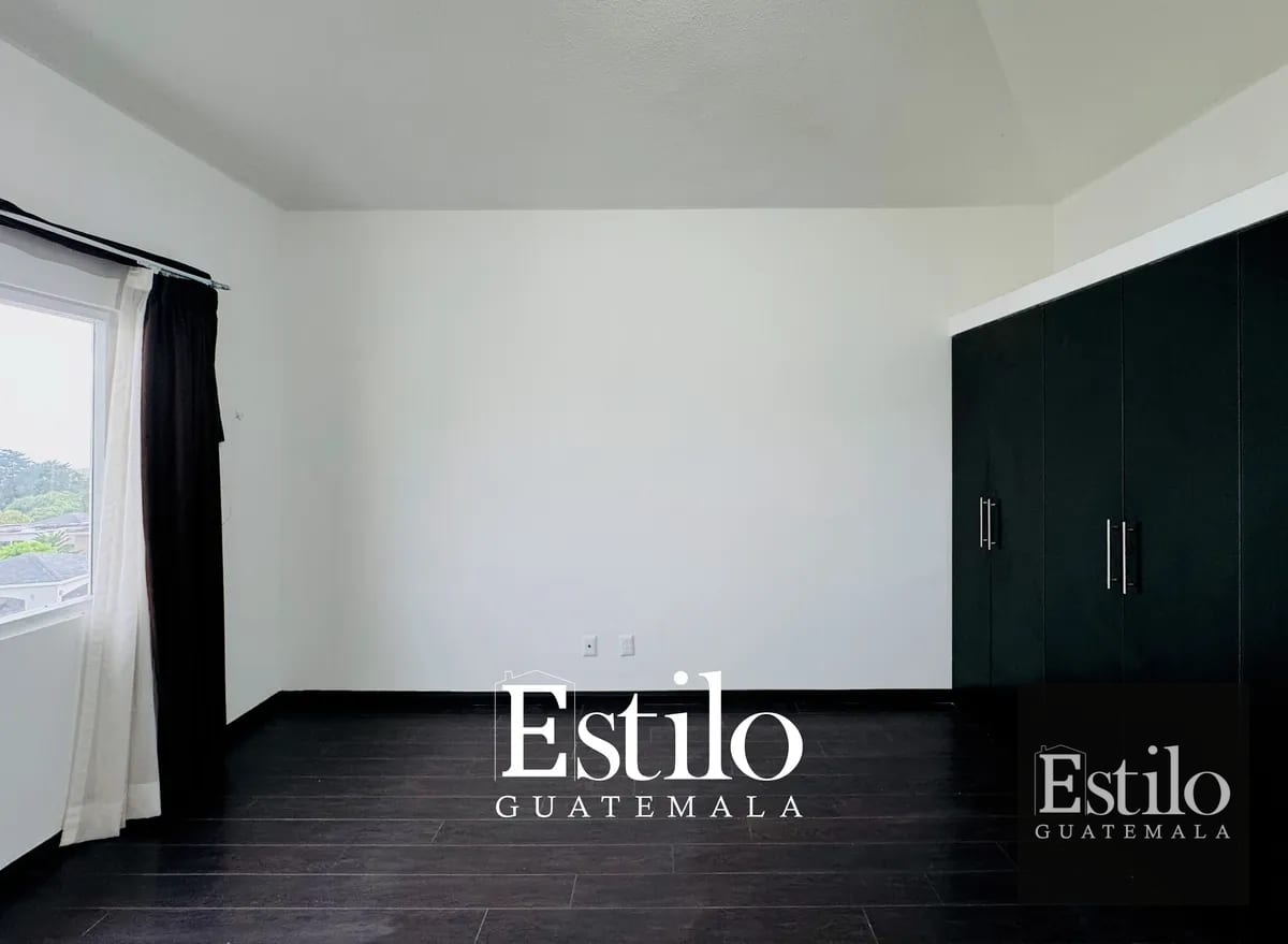 Hermosa Casa En Alquiler Fontana km 25 — Apartamento en Alquiler en La Fontana III, Carretera a El Salvador, Guatemala, Ciudad — foto 4 de 17