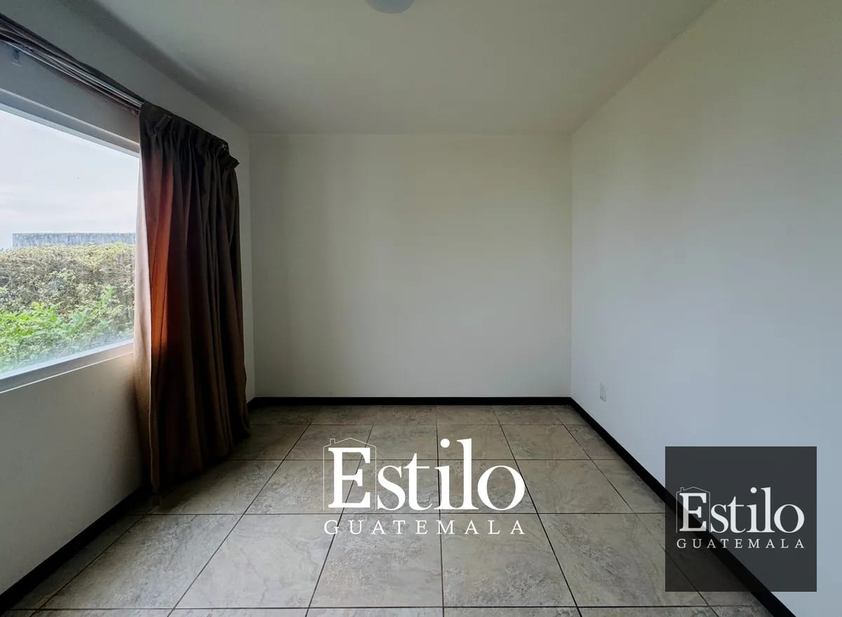 Hermosa Casa En Alquiler Fontana km 25 — Apartamento en Alquiler en La Fontana III, Carretera a El Salvador, Guatemala, Ciudad — foto 7 de 17