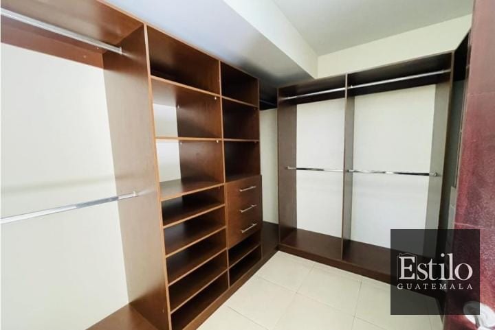 Espectacular Apartamento Cobella Z.14 — Apartamento en Venta en Cobella, Zona 14, Guatemala, Ciudad — foto 7 de 14
