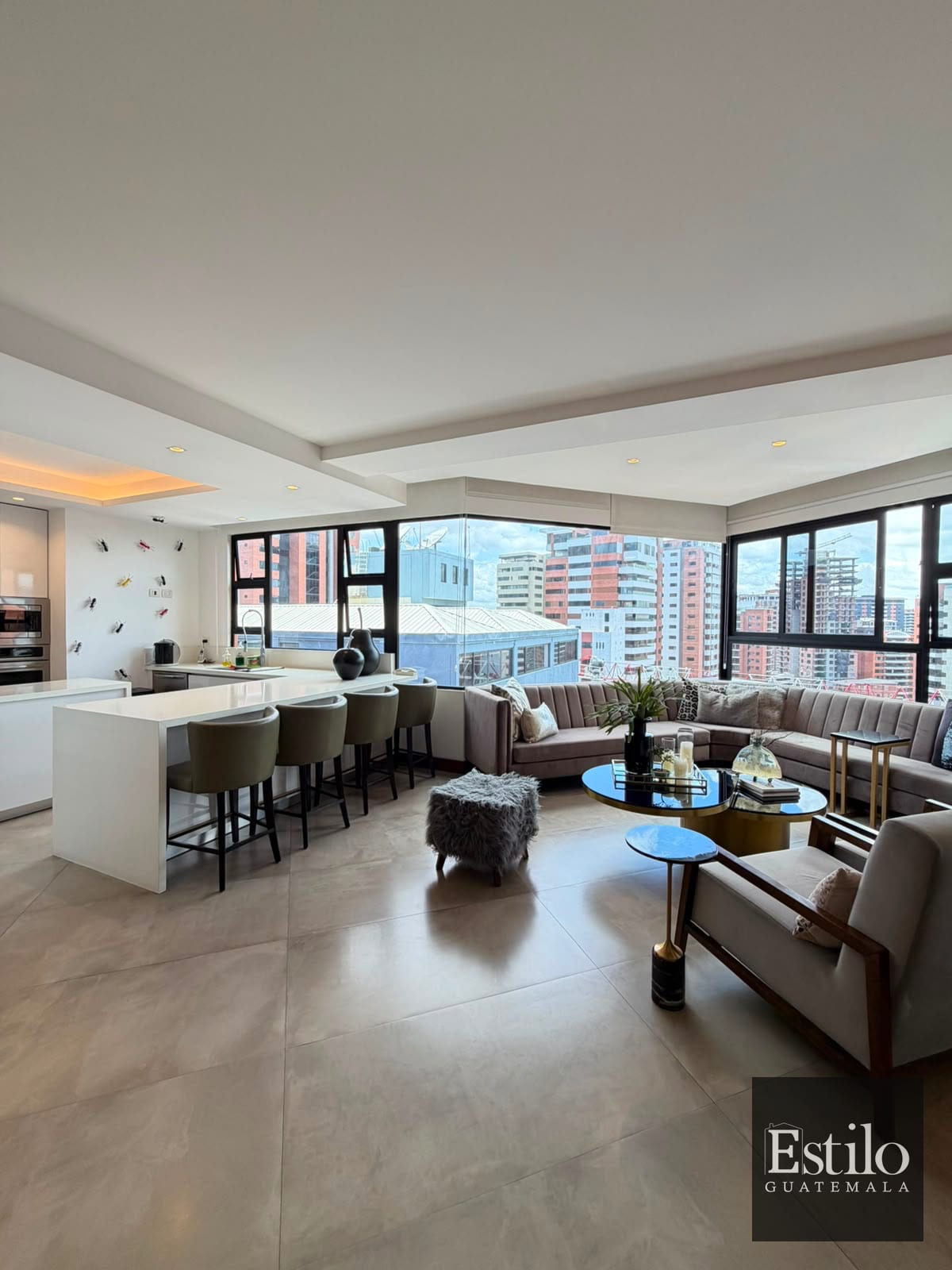 Espectacular Penthouse Z.14 — Apartamento en Venta en Zona 14, Guatemala, Ciudad — foto 10 de 17