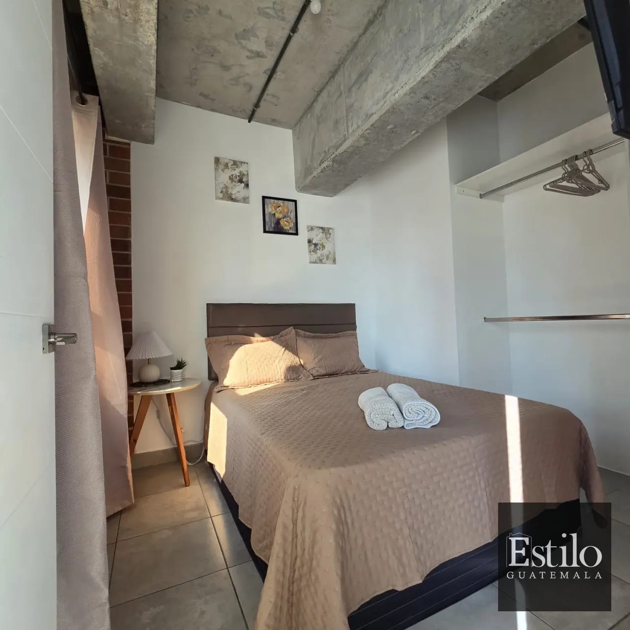 Apartamento Amueblado En Alquiler — Apartamento en Alquiler en Modra, Zona 4, Guatemala, Ciudad — foto 1 de 6