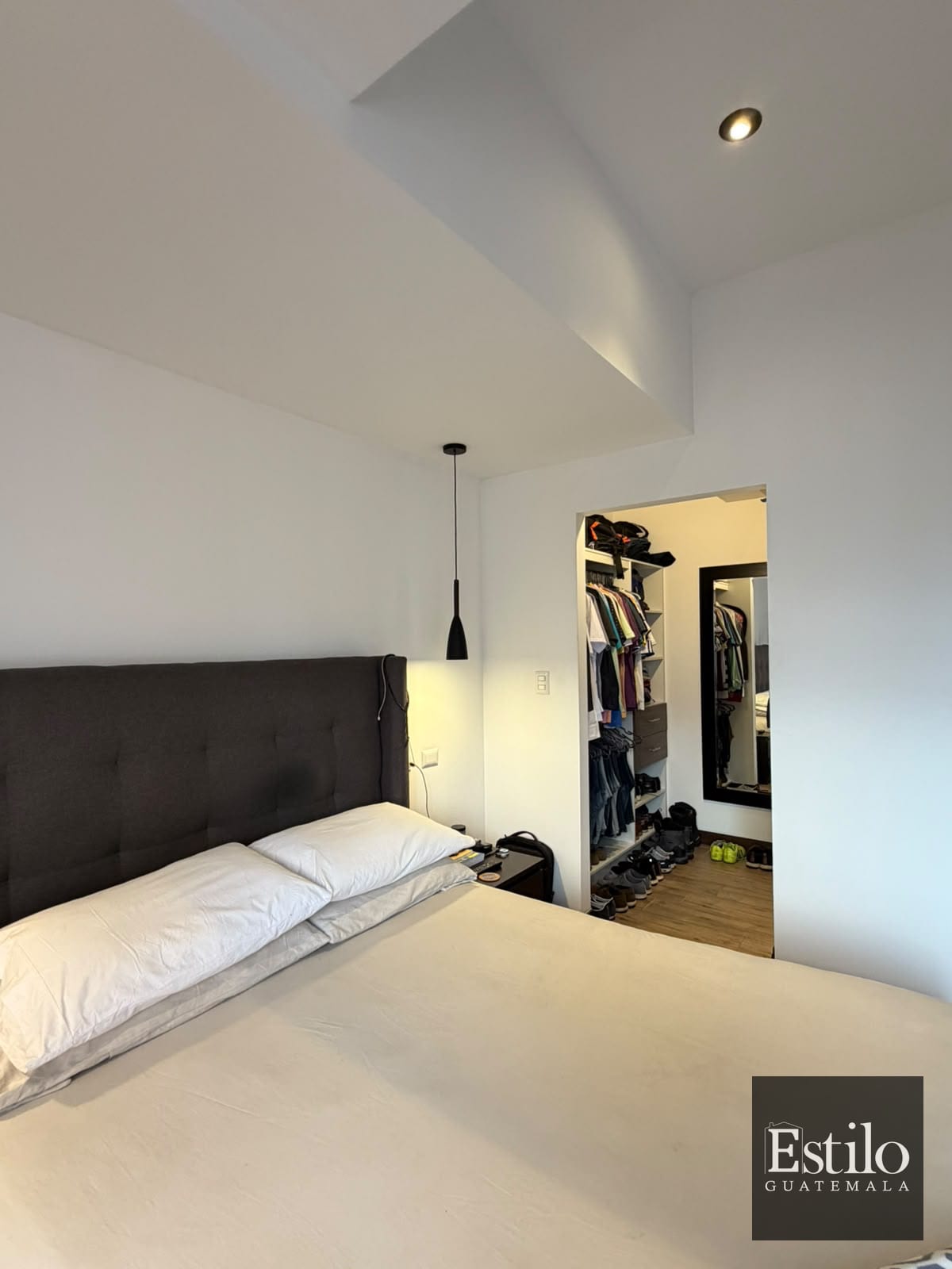 Precioso Apartamento en Venta Z.10 — Apartamento en Venta en Casalini Diagonal 6, Zona 10, Guatemala, Ciudad — foto 3 de 13