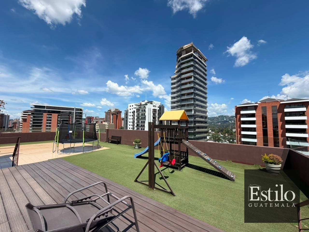 Apartamento En Alquiler — Apartamento en Alquiler en Torre Quattro, Zona 14, Guatemala, Ciudad — foto 6 de 15