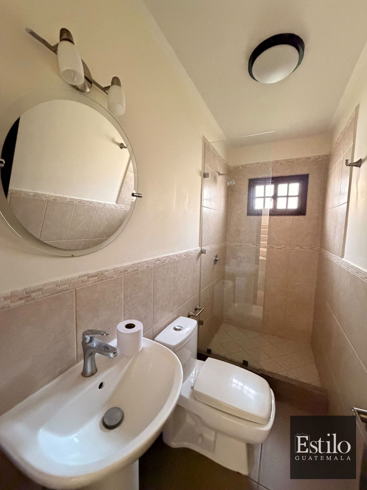 Preciosa Casa En Venta Z.16 — Apartamento en Venta en Zona 16, Guatemala, Ciudad — foto 17 de 17