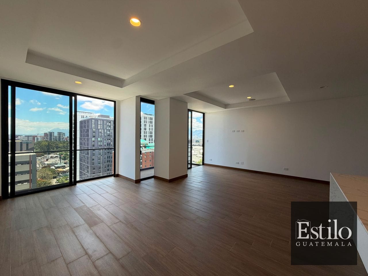 Lindo Apartamento En Alquiler — Apartamento en Alquiler en Ferré Diez, Zona 10, Guatemala, Ciudad — foto 3 de 14