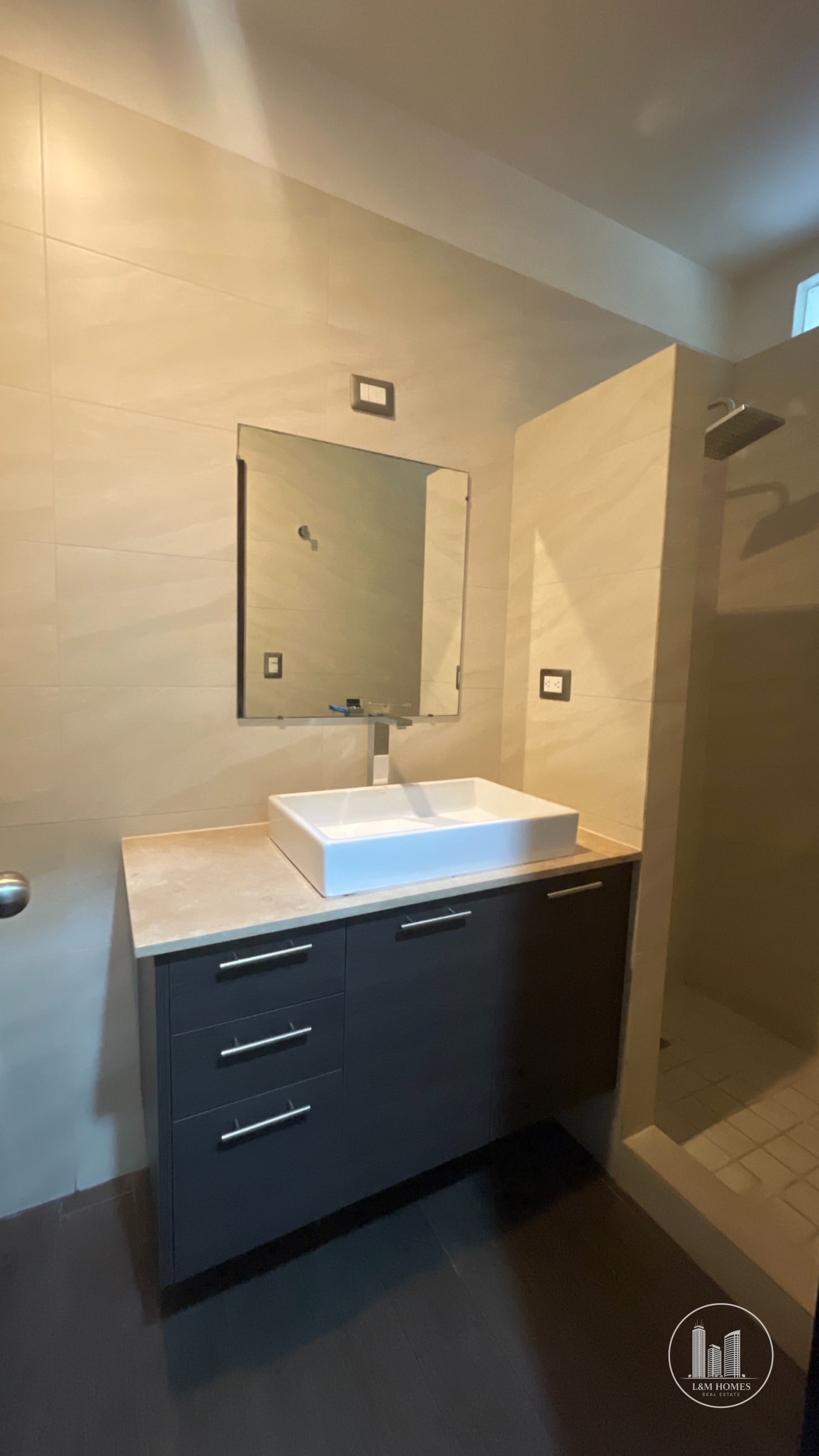Apartamento Tipo Estudio zona 10 — Apartamento en Alquiler en Zona 10, Guatemala, Ciudad — foto 6 de 6