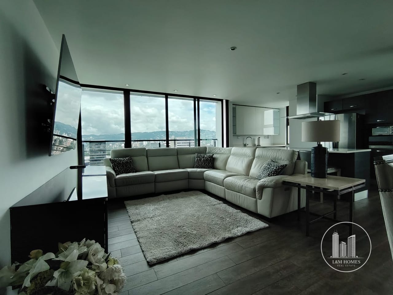 Lindo Apartamento amueblado zona 10 — Apartamento en Alquiler en Zona 10, Guatemala, Ciudad — foto 10 de 17