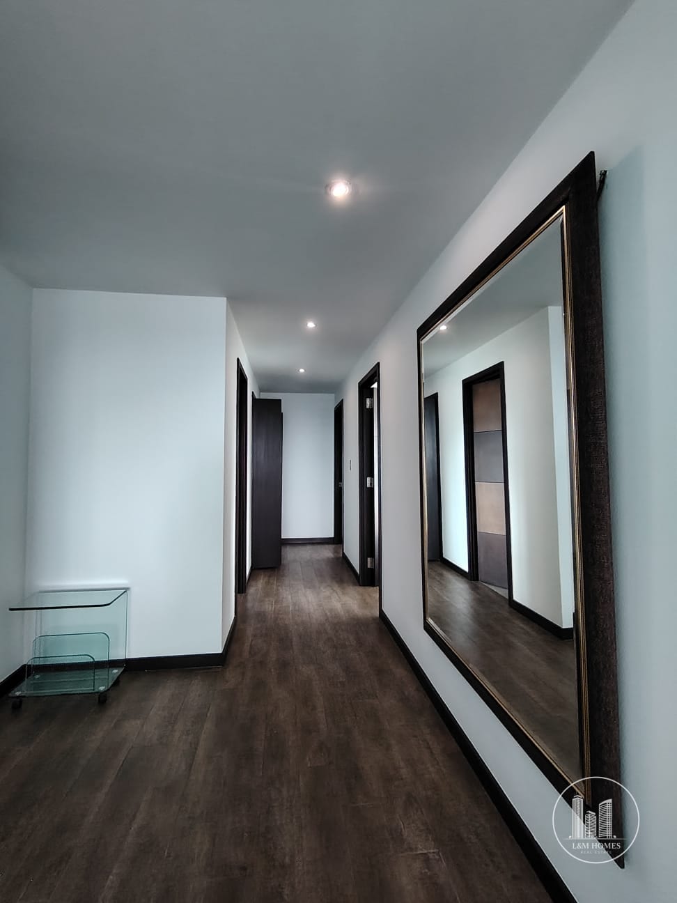 Lindo Apartamento amueblado zona 10 — Apartamento en Alquiler en Zona 10, Guatemala, Ciudad — foto 16 de 17