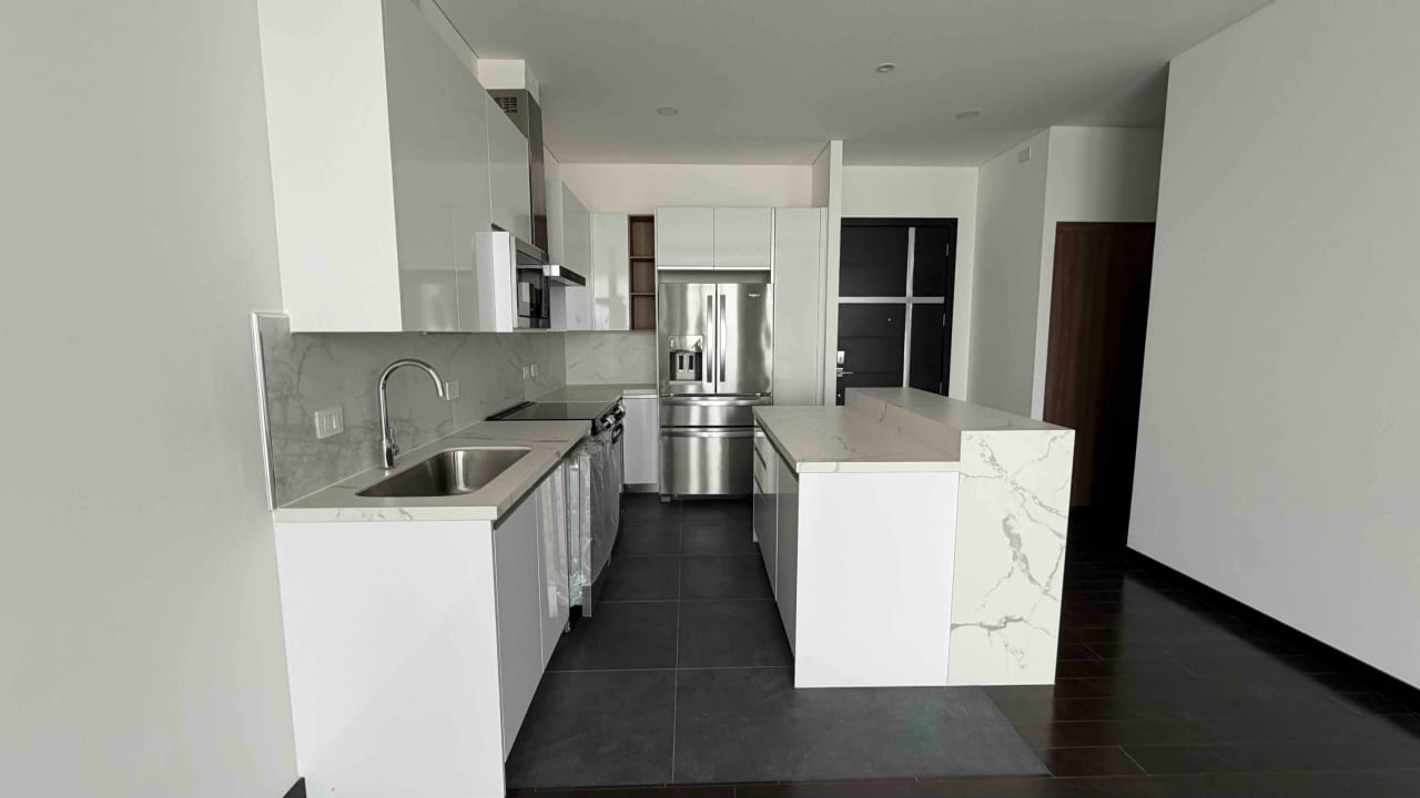 Alquiler de Apartamento en Nogales de Cayala PARA ESTRENAR - Image 1